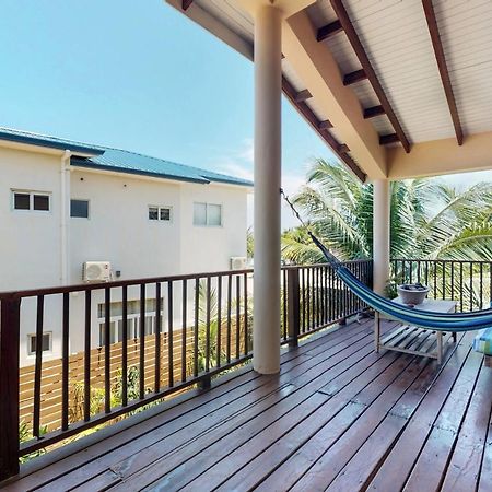 Mirasol Villa Placencia Exterior photo
